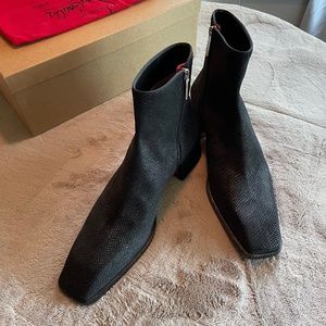 Christian Louboutin Fever Flat Corsta Vegas Black 10.5